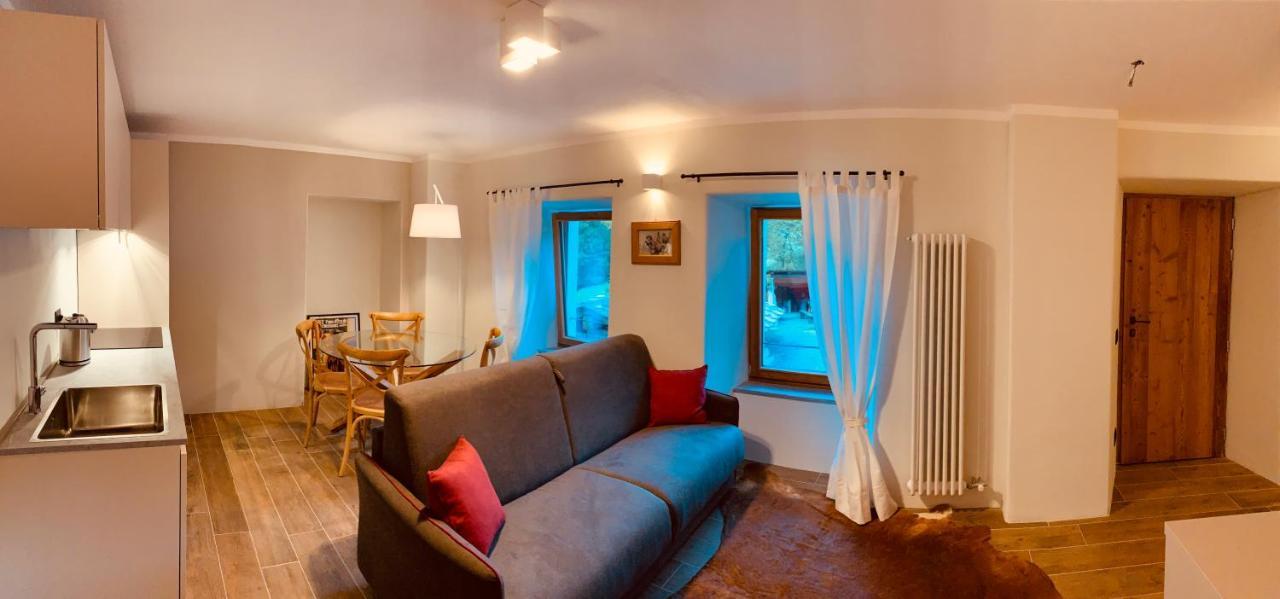 Lo Micho - Le Four Des Alpes Apartment Rhemes-Saint-Georges Екстериор снимка